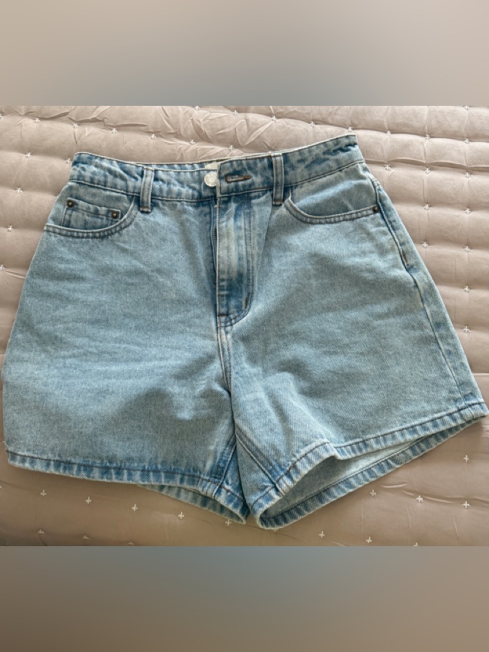 DISSH Light Wash Denim High-Rise Shorts